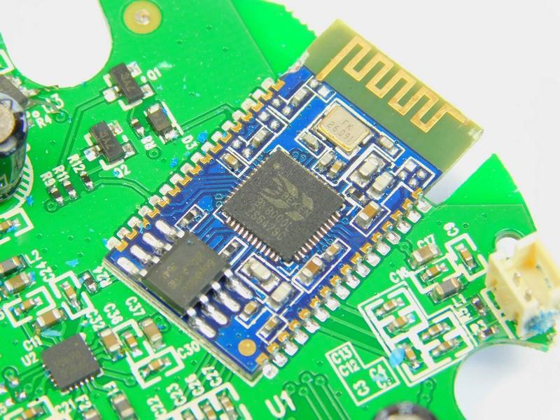 BK8000L IC handles Bluetooth/Audio processing