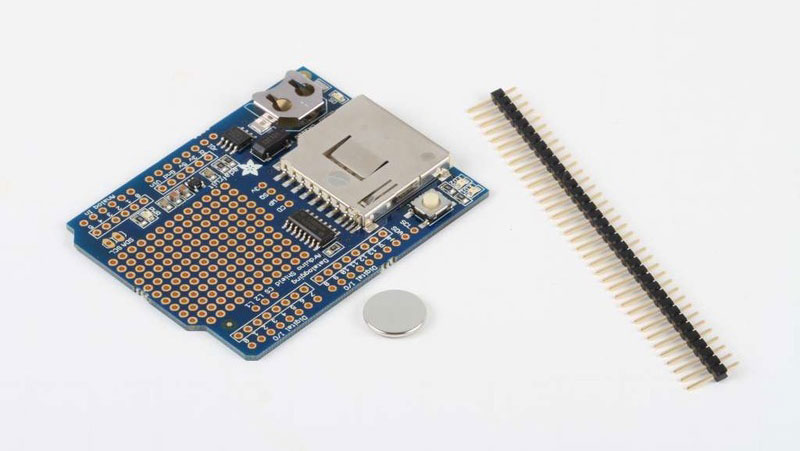 Assembly with male headers